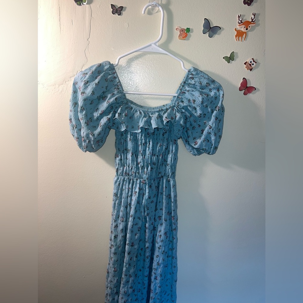Dress - Picture 3 of 3